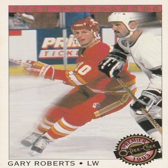 Gary Roberts Hockey Card Collection - Picture 9 of 10